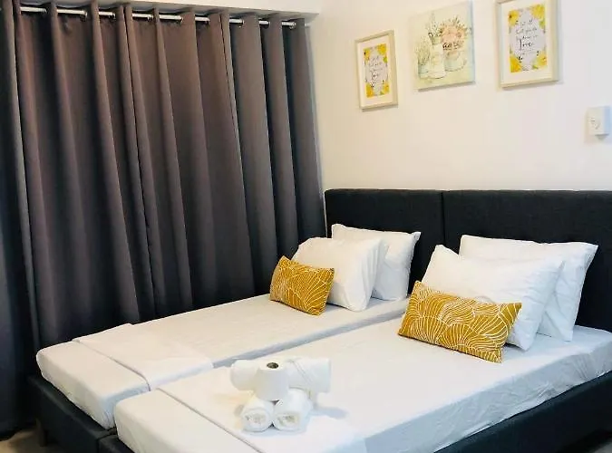 Ebony's Place At Shore Residences Aparthotel