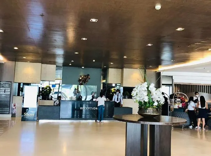 Ebony's Place At Shore Residences Aparthotel Manila