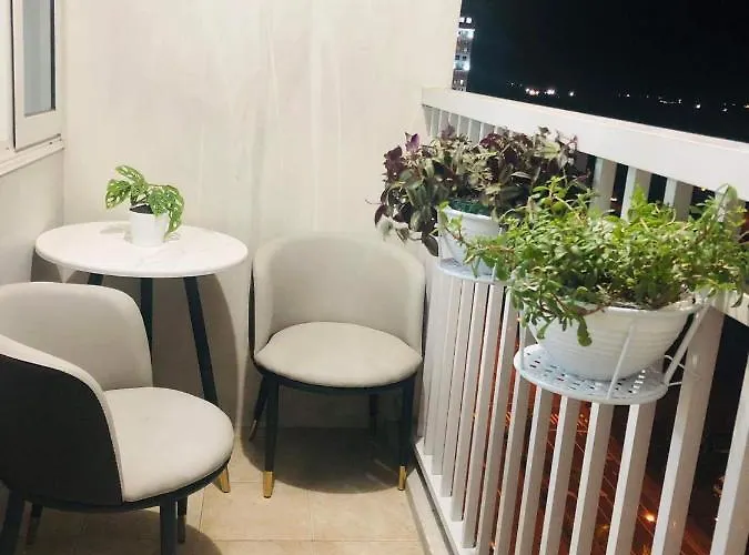 Ebony's Place At Shore Residences Aparthotel *